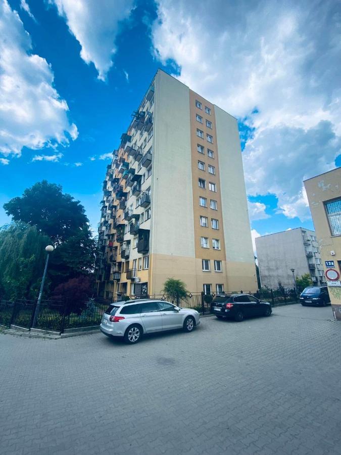ラドムMieszkanie Blisko Dworca Pkpアパートメント エクステリア 写真